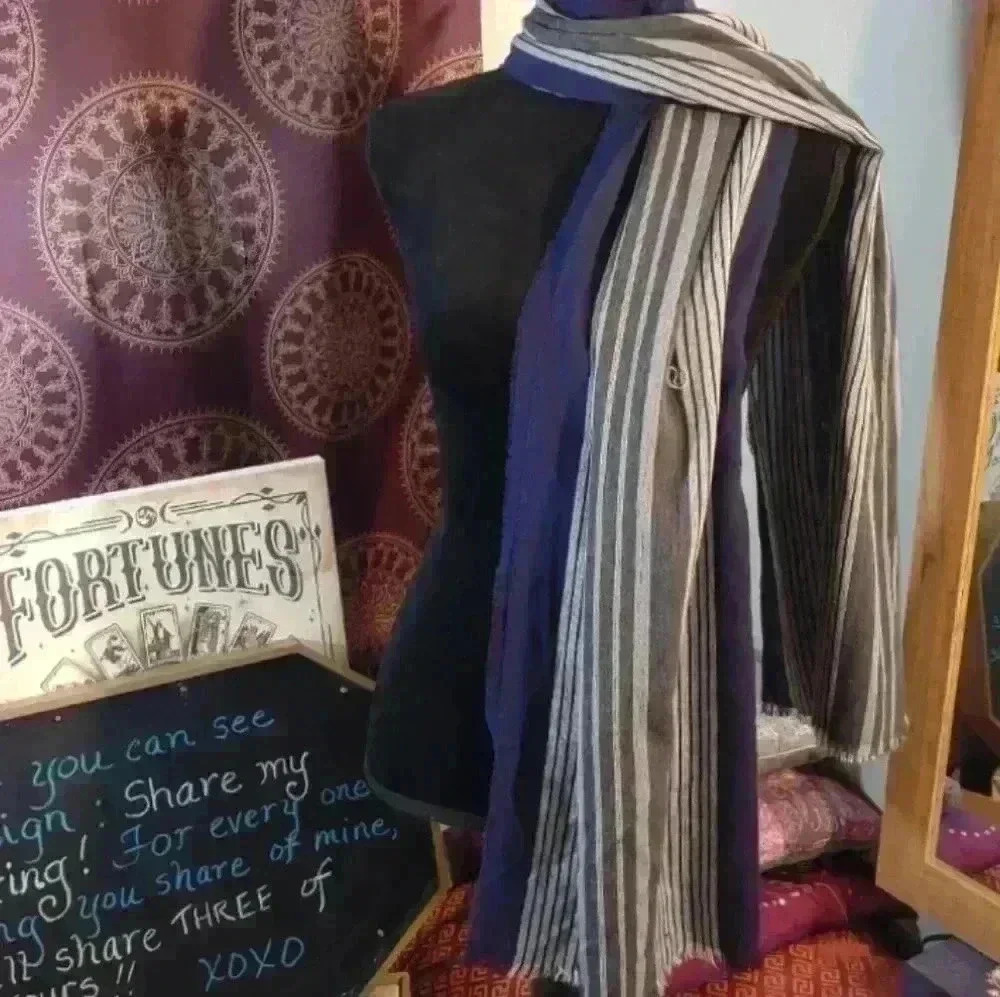 'Cashmaire' scarf 💙 made of acrylic